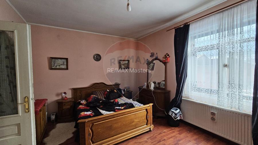 Casă / Vilă  de vânzare în Campulung Moldovenesc, Suceava - 24