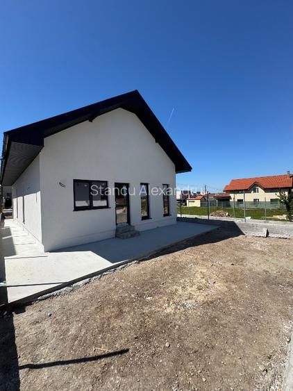 Casa moderna Valu lui Traian zona Top - 7