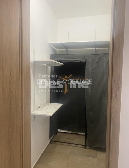 Studio 50 mp etaj intermediar, loc de parcare si boxa, situat in Kasper Coresi - 7