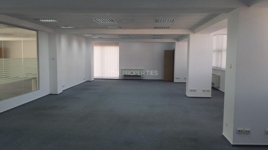 Comision 0! Spatii birouri/clinica in zona Expozitiei - 210 si 333mp - 5