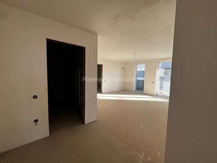 Apartament premium  3 camere,Victoriei ,zona Mărul de Aur  - 15