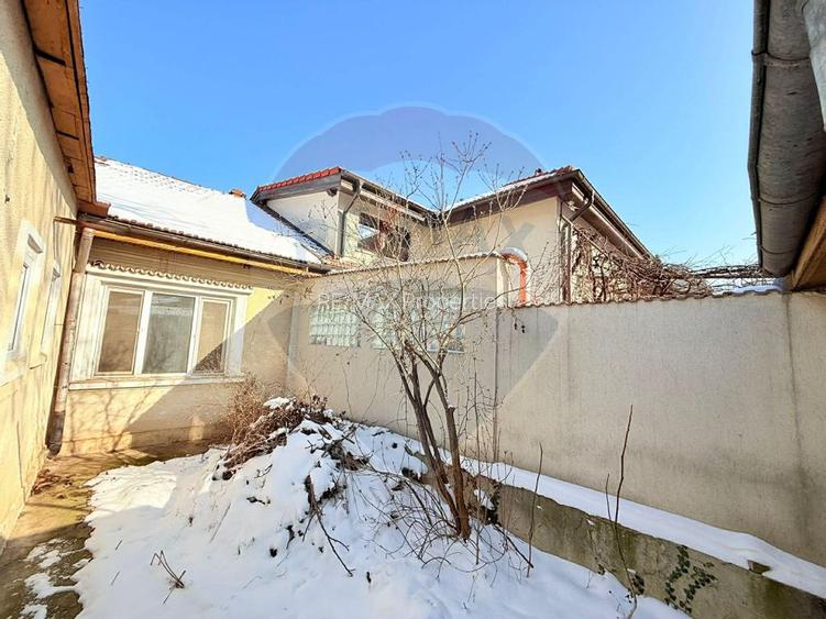 Casă de vanzare cu curte | 4 camere | Zona Gorjului | Teren generos - 17