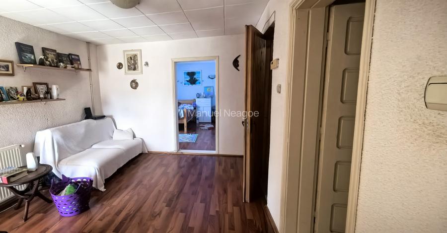 Vila Breaza 250Mp , curte frumoasa , zona centrala usor accesibila - 8