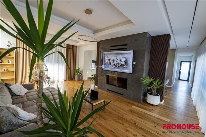 Vila de Lux cu Piscina Infinity-Gheraiesti, Bacau - 5