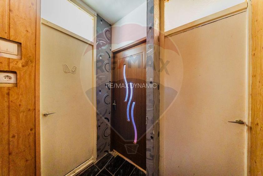 Garsoniera in Pecica aproape de strada principala - 9