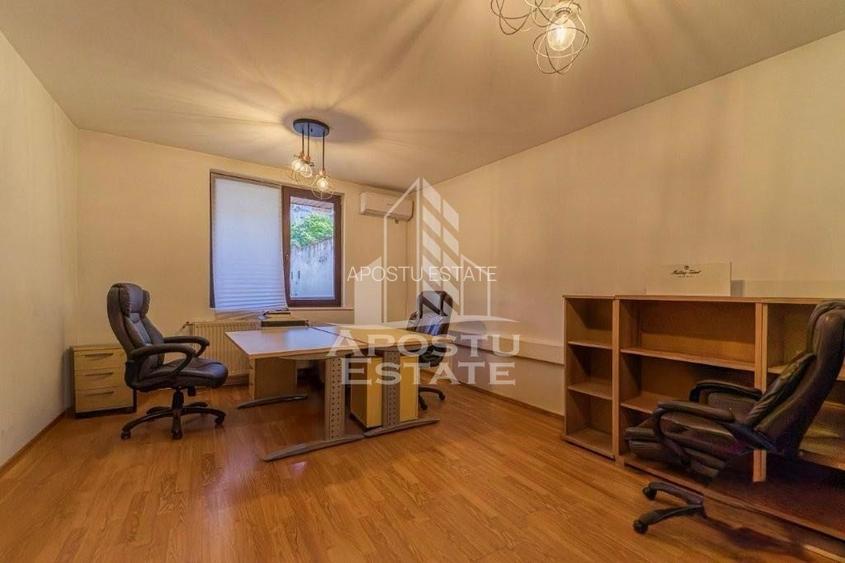 DE VÂNZARE Casa individuala cu poziție și vizibilitate - 10