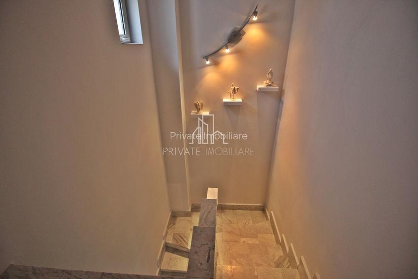 Penthouse 190 Mp+40 Mp Terasa De vanzare, P-ta Teatrului, Ultracentral - 7