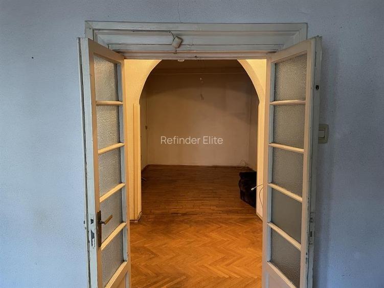 Casa de vanzare 6 camere in zona Popa Nan - Matei Basarab - 8