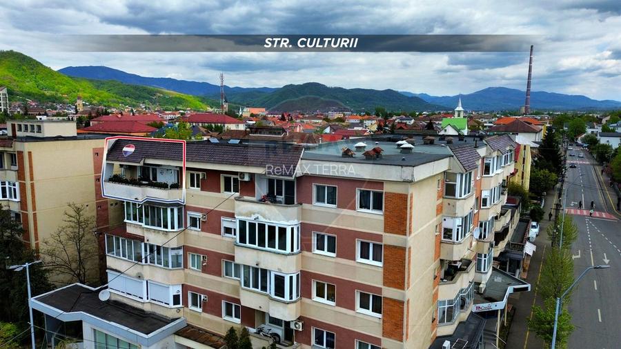 ULTRACENTRAL  DE VANZARE Apartament cu 3 camere - 13