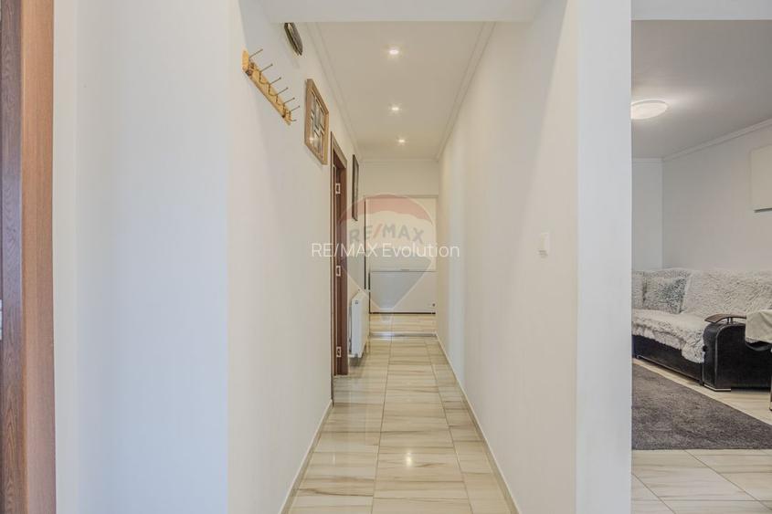 CASA RENOVATA MODERN de vanzare | 4 camere| TOHANU NOU | Comision 0% - 8