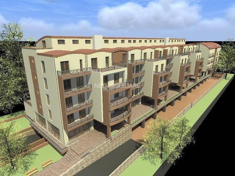 Oferta!!! Teren cu PUZ - 70 Apartamente  - 750 000 euro - 3
