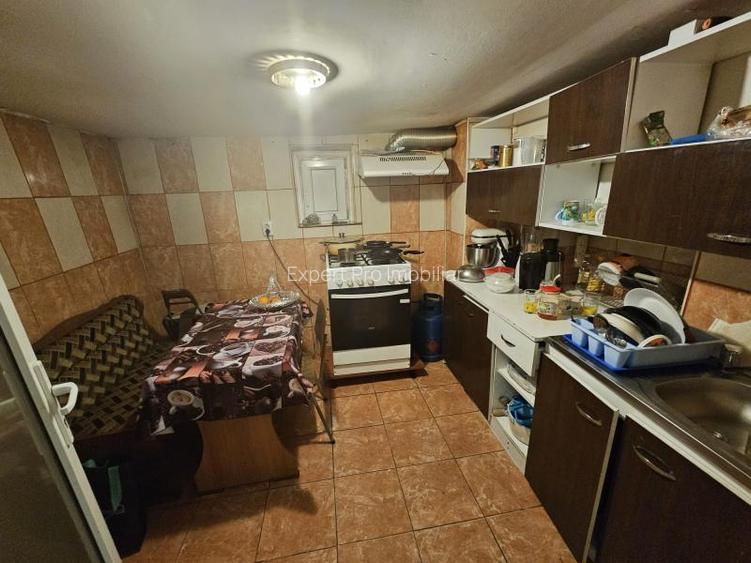 Giulesti SECTOR 1 Teren 254mp 4Cam+Hol+Baie+Buc Casa Modesta 1965 - 4