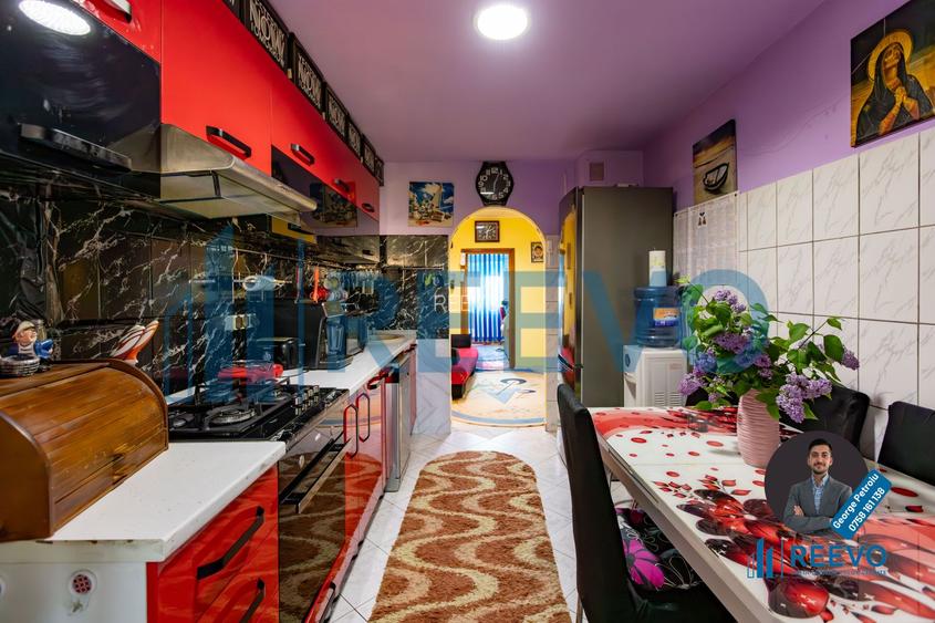 Apartament cu 3 camere decomandat,  Mioriței - 11