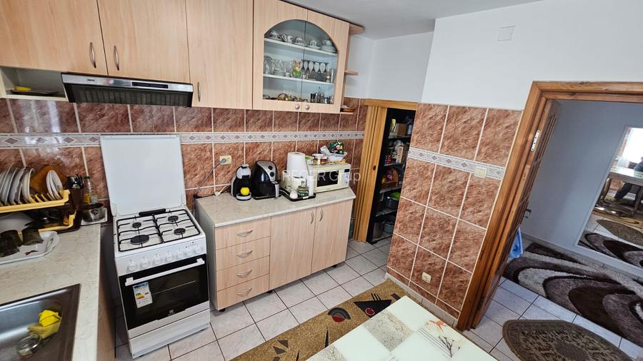 BAICOI - casa P+E, ter-1354mp, pret. loc/activ. comerciale - 149000 euro - 6