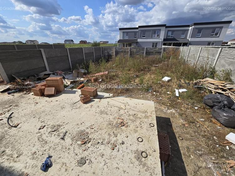 Duplex despartit prin camera tehnica M. Noua - 18