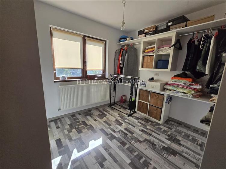 Vila cu 5 camere si 2 bai, de vanzare in Horpaz - 18