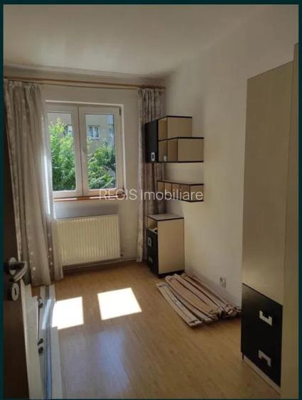 Apartament spatios 3 camere Astra - 4