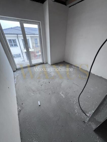 "La Tine Acasa: Duplexuri Care Iti Imbratiseaza Viata in Floresti" - 4