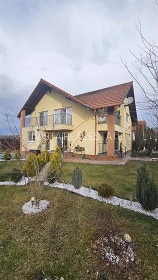 Casa deosebita cu teren generos in zona Rulmentul, Brasov - 2