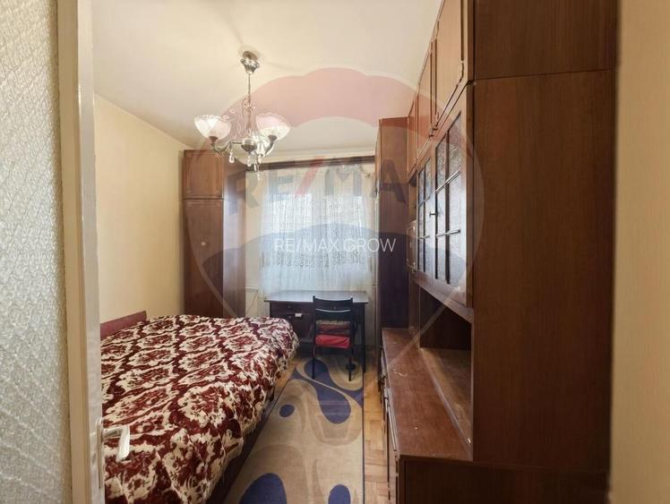 Apartament 4 camere, etaj 1, decomandat, zona centrală - 5