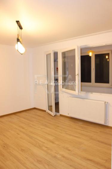 Apartament 3 camere, Obor  - 2