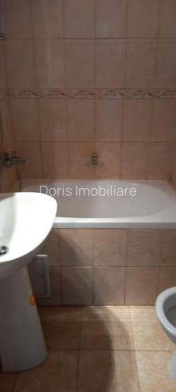 APARTAMENT 2 CAMERE PIATA ROMANA LINGA METROU - 59