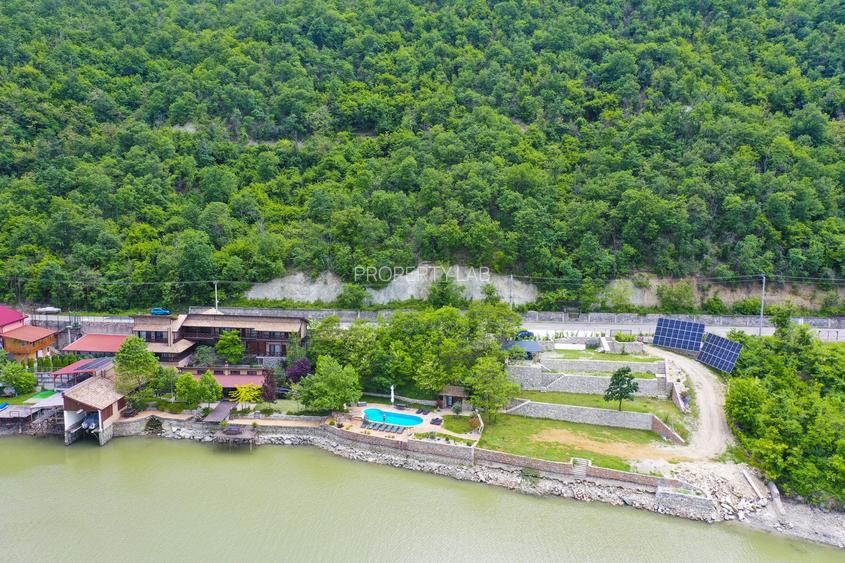 Pensiune de Lux pe Malul Dunării în Dubova - 28