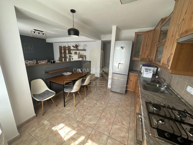 2 camere ,70 mp,  Garaj, Terasa ,Andrei Muresanu , str.Trifoiului - 2