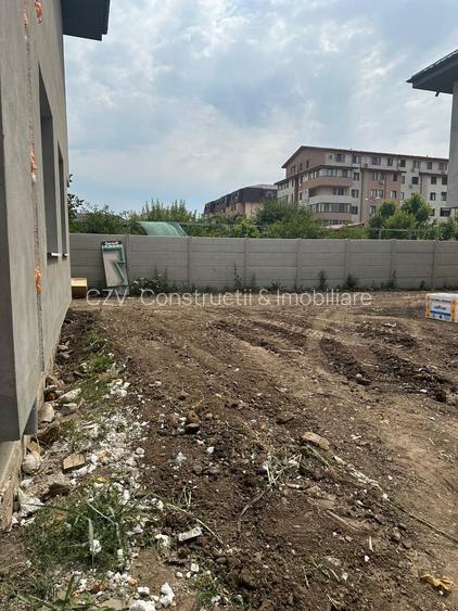 Casă individuală cu mansardă luminoasă, în complex rezidențial privat - 16