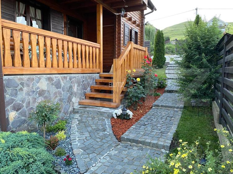 Cabana deosebita in Campenesti - un refugiu modern cu priveliște superbă la lac - 2