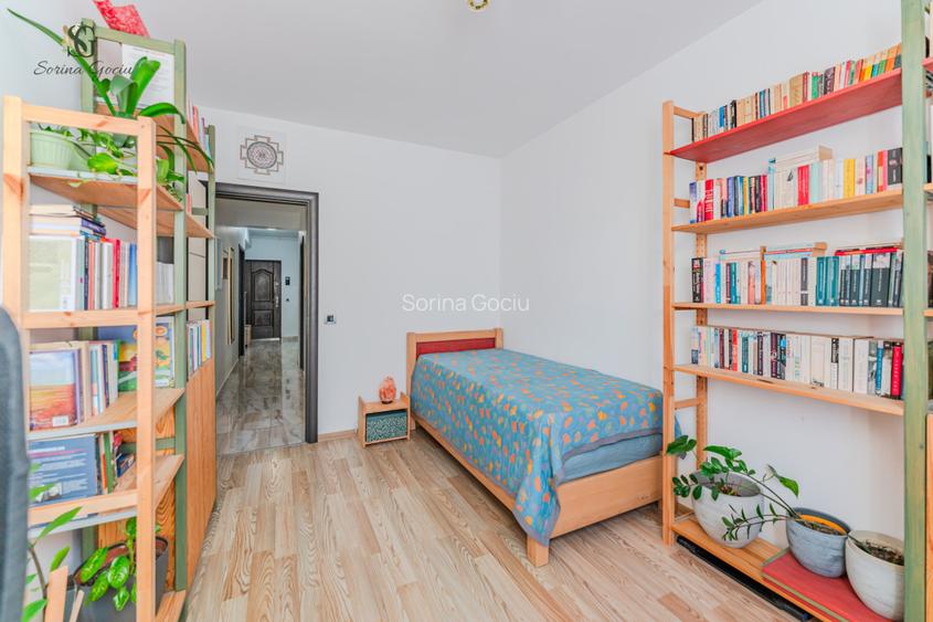 Apartament cu 3 camere decomandate, Complex Isaran, Brasov - 12