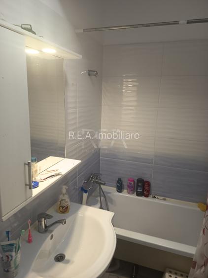 Apartament 2 Camere Decomandat | Bloc 2021 | Metrou Apărătorii Patriei | Parcare - 11