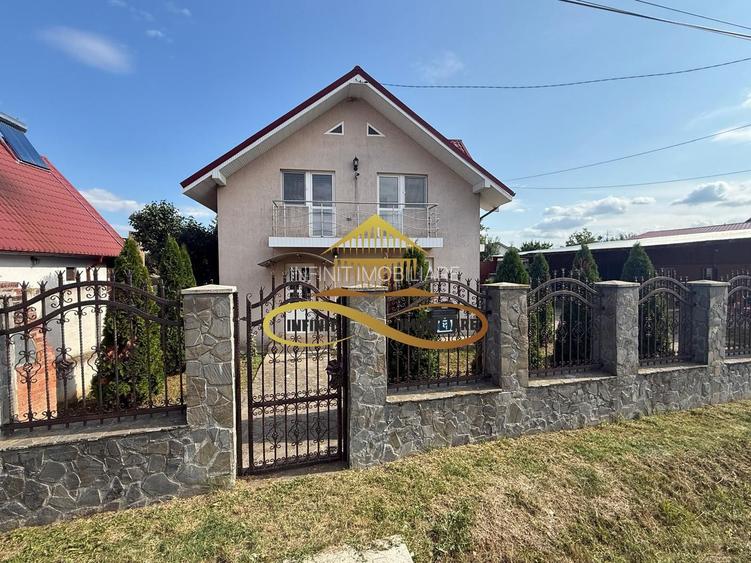 Casa de vanzare in Bacau Saucesti spatioasă cu etaj separat - 32