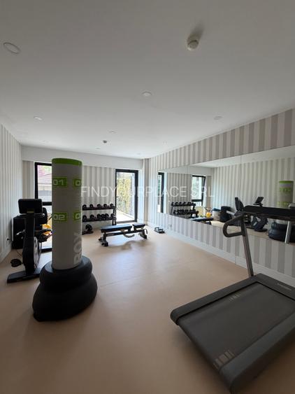 Apartament în Triana Residence,piscină exterioară,parcare valabilă,COMISION0 - 22