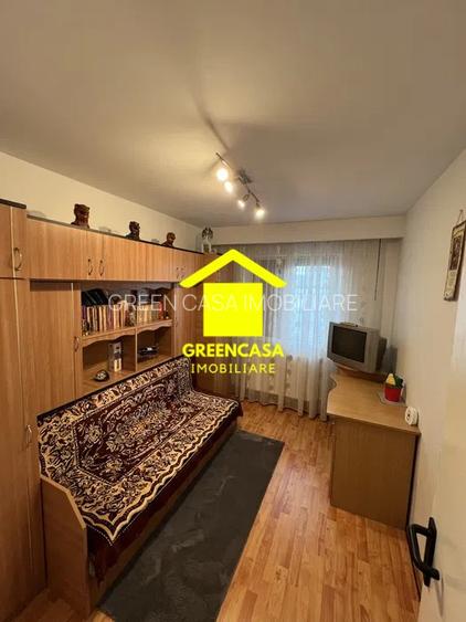 Apartament 3 camere, garaj, 2 boxe, zona La Terenuri, Manastur - 2