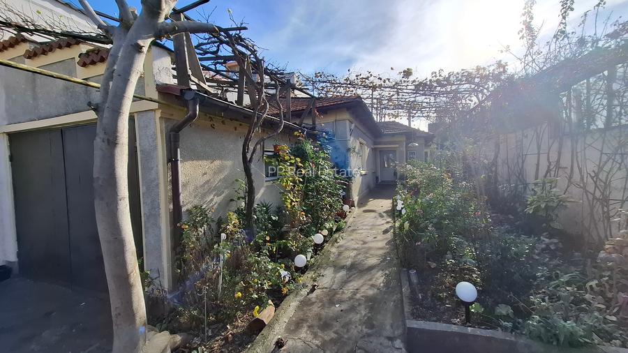 Casa 3 camere - constructie mixta + teren 200 mp (deschidere 8 ml ) - 3