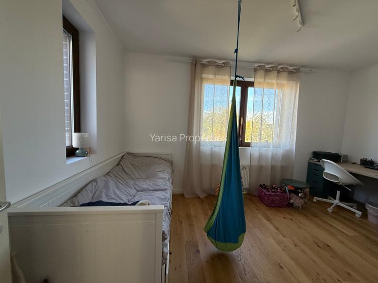 Vila Superba cu deschidere la Lac *Petrachioaia* - 37