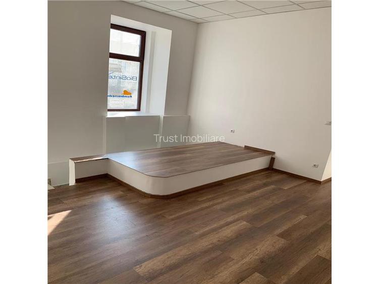 SPATIU COMERCIAL | Str.Motilor | 180 MP  | Parcare - 3