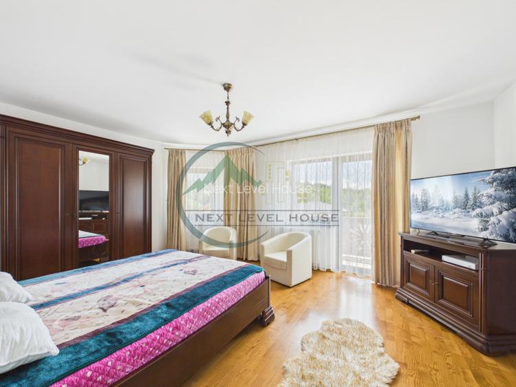 Casa cu priveliste de vis si potential turistic de pensiune in zona Bran - 14