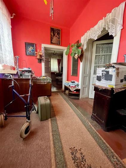 Casa cu 3 camere in Sacueni