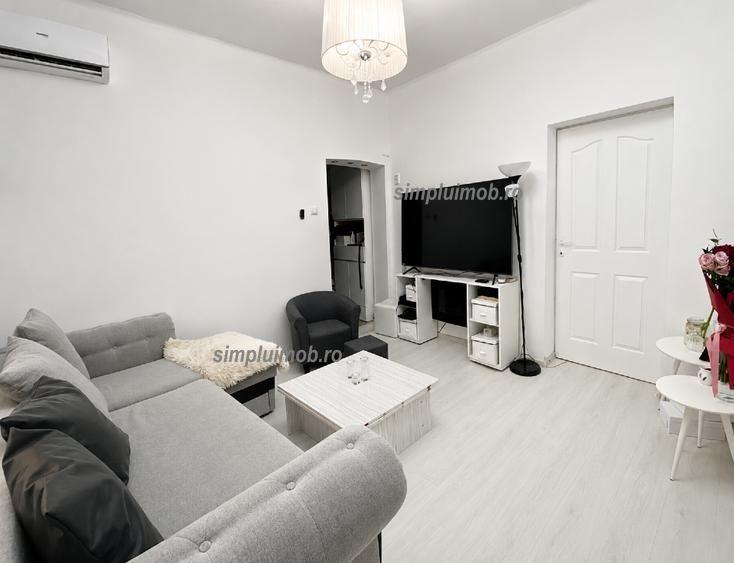 Apartament 2 camere renovat complet zona Armeneasca  centrala proprie