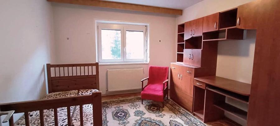 Apartament cu 3 camere in Racadau
