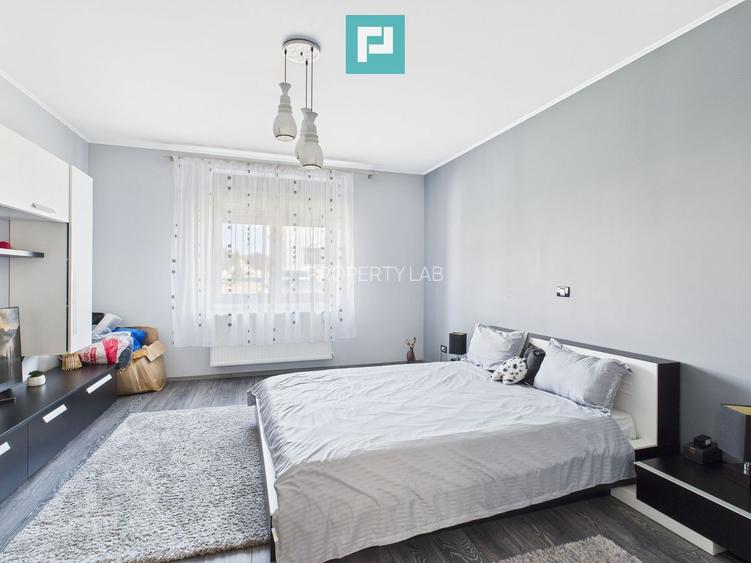 Casă modernă cu 2 corpuri, 5 camere în Pecica - 17