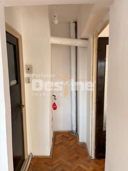 Petre Ispirescu | 2 camere | 50mp | et 9/10 |  centrala proprie | 80.000 euro - 9