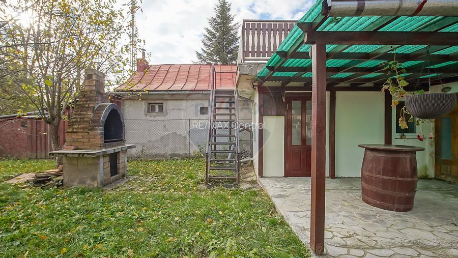 Vilă cu farmec istoric în Bușteni, pensiune sau locuință de vacanță! - 32