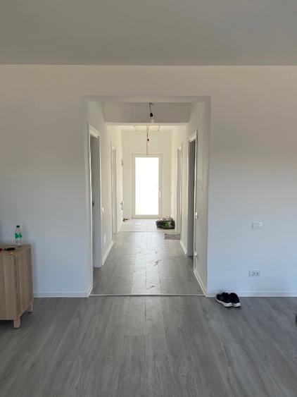 Vand casa 3 camere Balotesti - 11