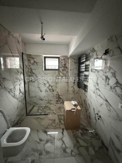 Bloc nou /  Herastrau - 5