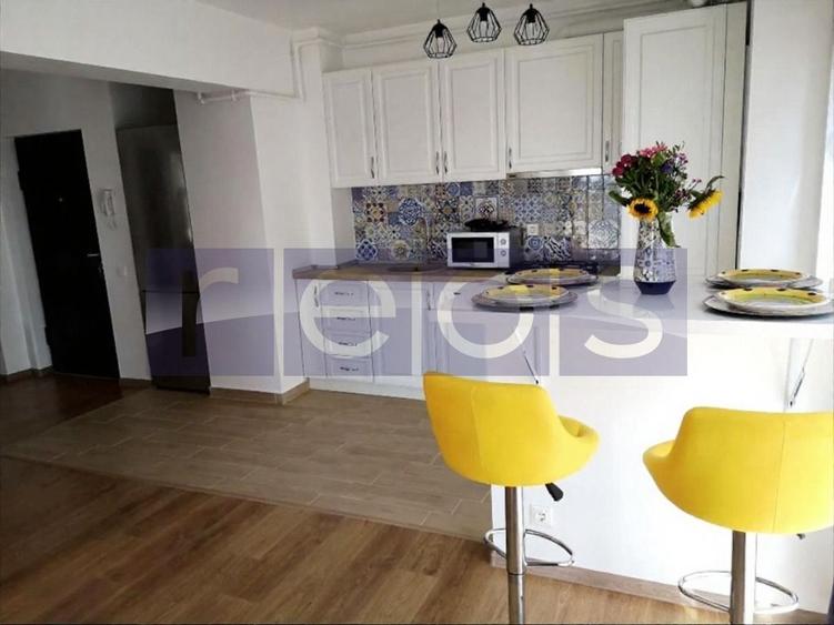 DE VANZARE 3 CAMERE 2 BAI - GHENCEA - METROU - PARCARE - 2