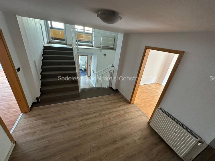 Casa in Calea Aradului pretabilă activități economice - 27