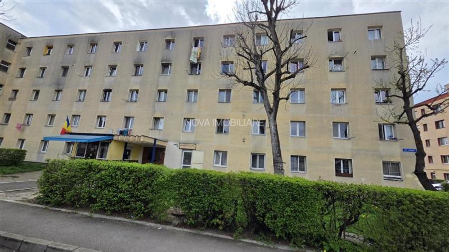 Comision 0%, Camera Florilor, Lamaitei - 8